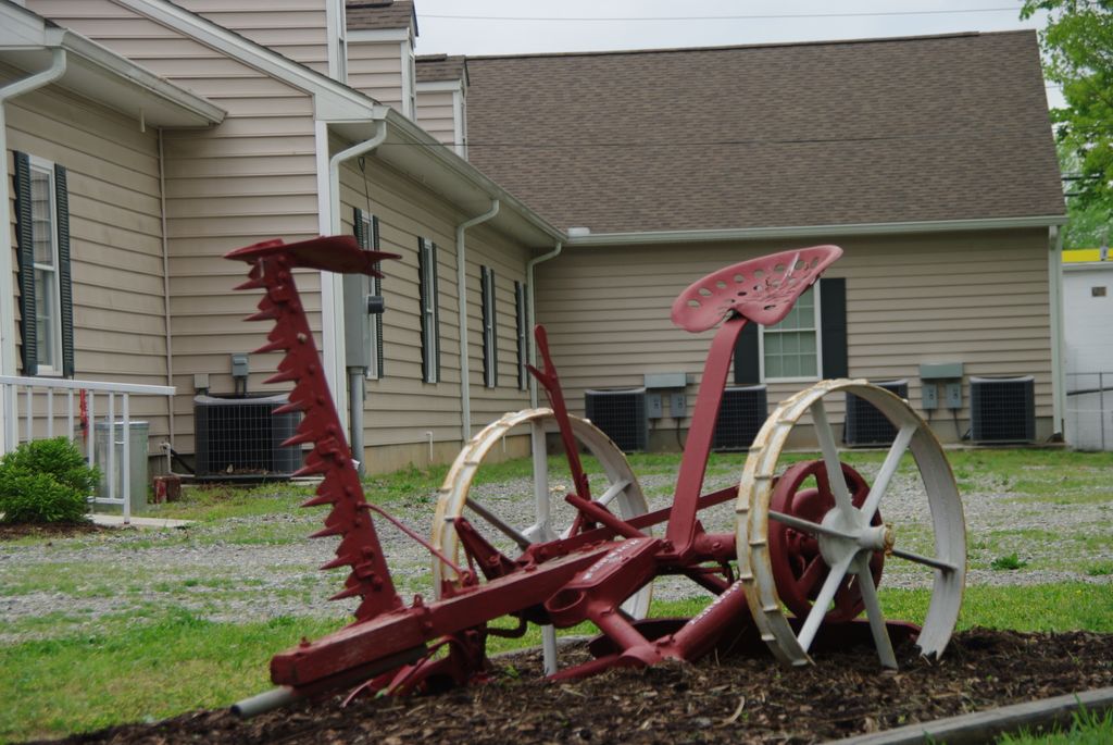 Robert-Thomas-Carriage-Museum-1