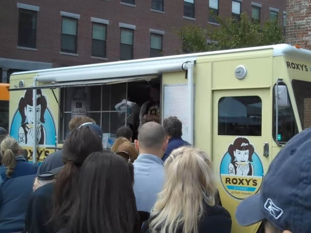 Roxy's Gourmet Grilled Cheese: Boston’s Food Truck Landscape