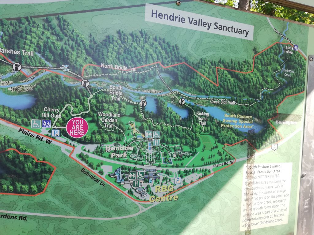 Royal-Botanical-Gardens-Hendrie-Valley-Sanctuary-Cherry-Hill-Gate-1