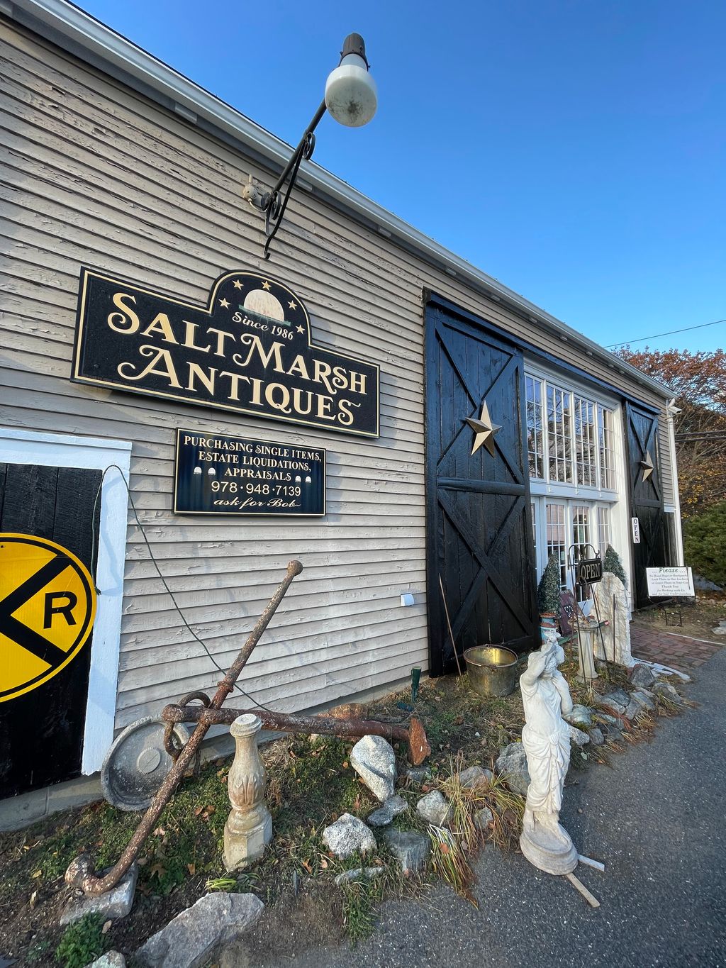 Salt-Marsh-Antiques