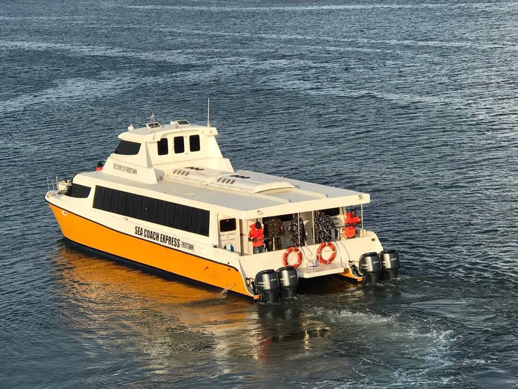 Seacoach-Express-Water-taxi