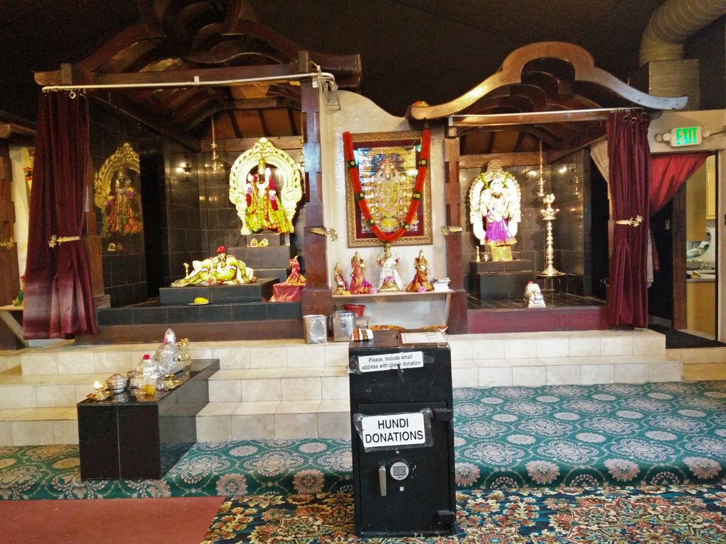 Shiva-Murugan-Temple-1