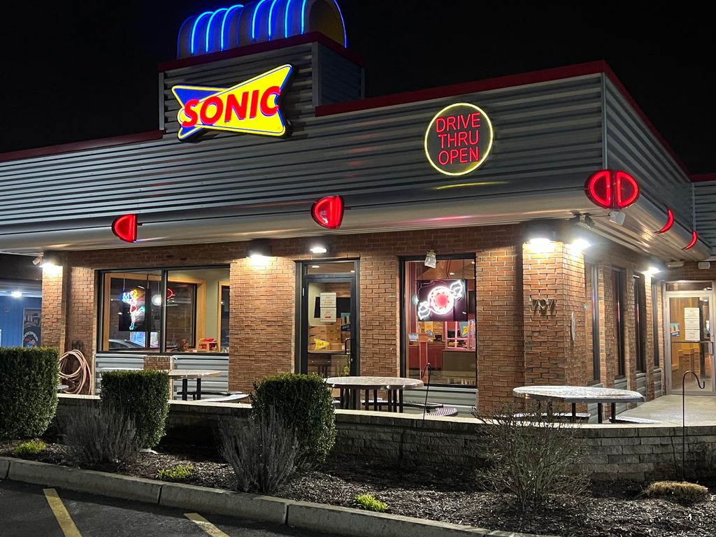 Sonic-Drive-In-2