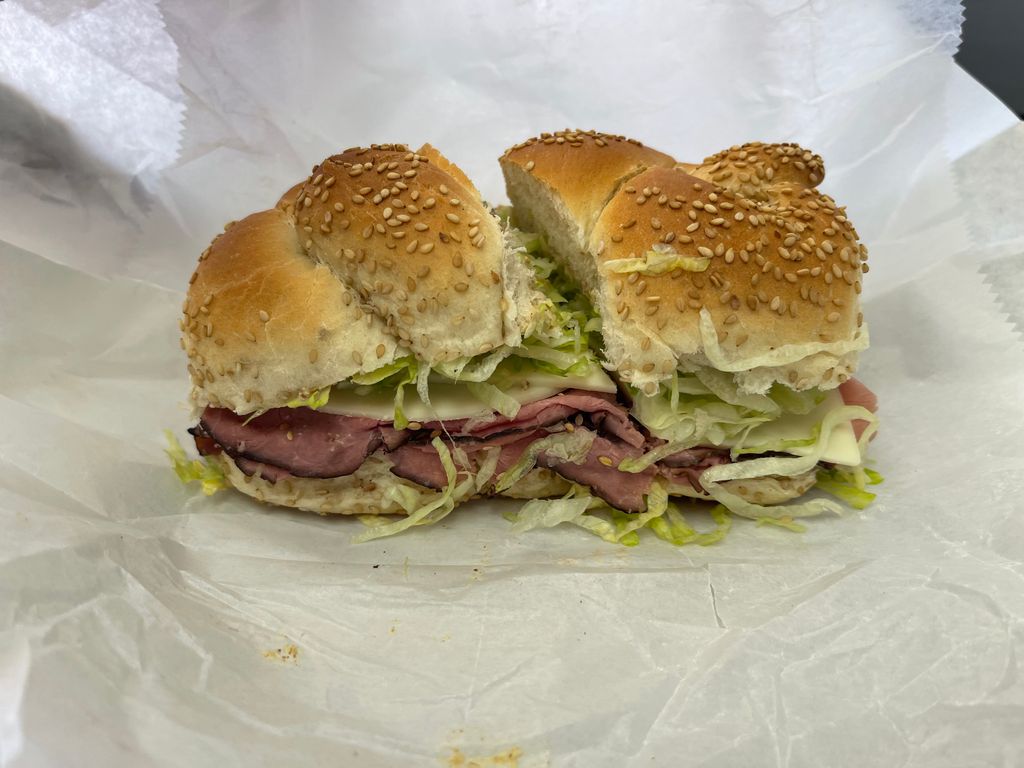 The-Best-Sandwich-Shop-and-Deli-1
