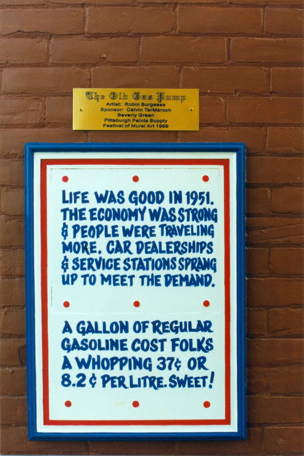 The-Old-Gas-Pump-Mural-2