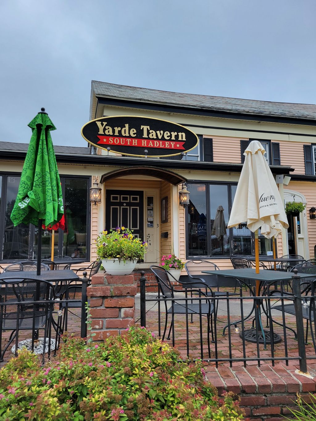 The-Yarde-Tavern-South-Hadley