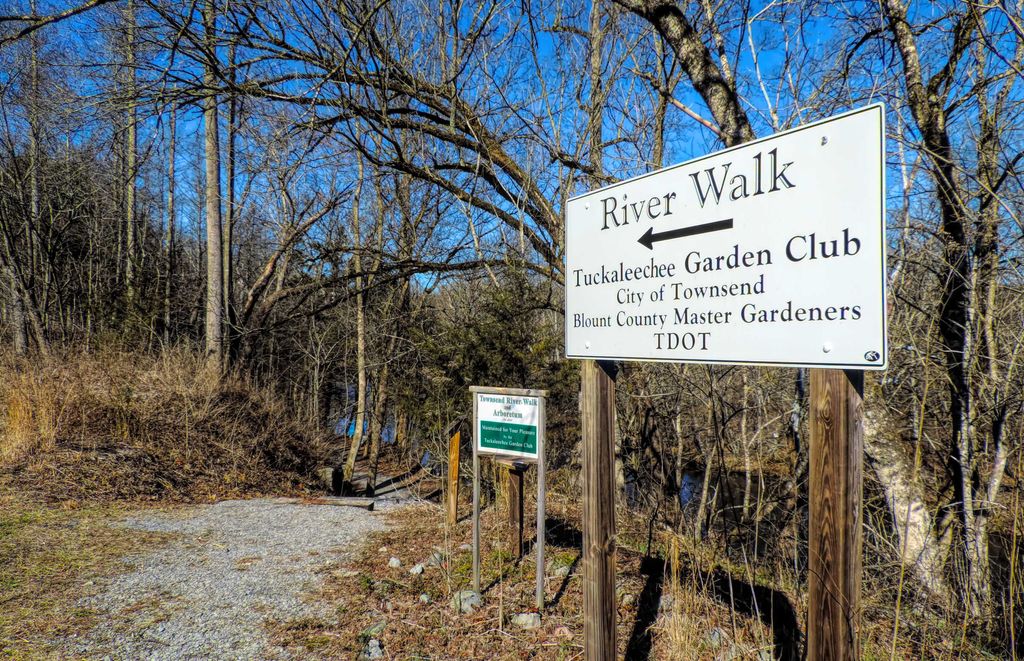Townsend-River-Walk-Arboretum