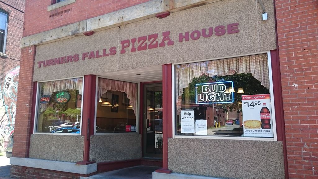 Turners-Falls-Pizza-House