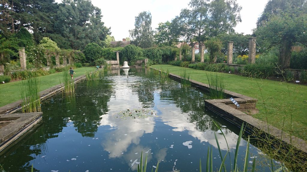 University-of-Leicester-Botanic-Garden-1