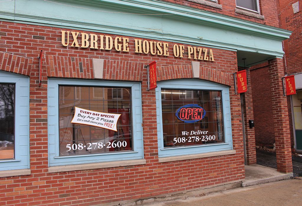 Uxbridge-House-of-Pizza