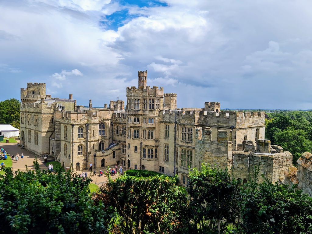 Warwick-Castle-Main-Entrance