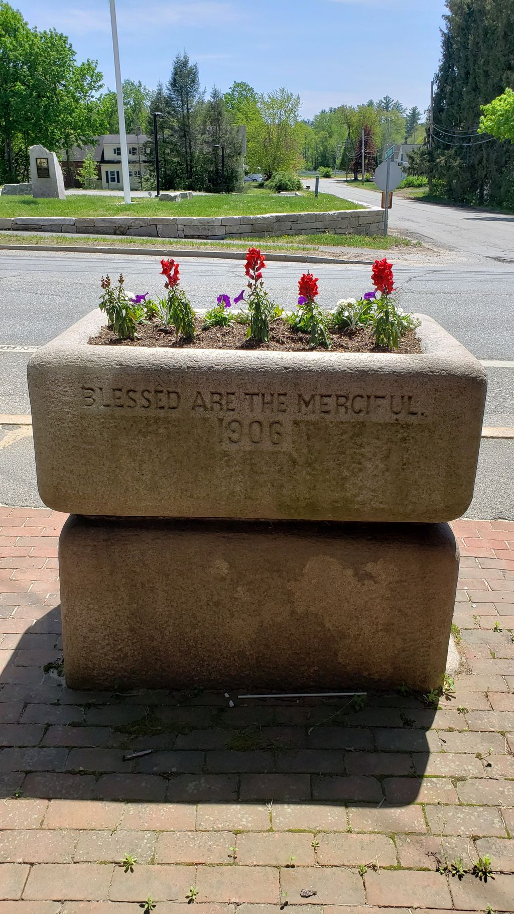 West-Townsend-Horse-Trough