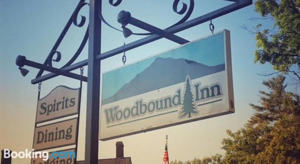 Woodbound-Inn