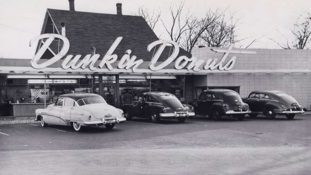 Birth of a Brand - Dunkin' Donuts (1950)