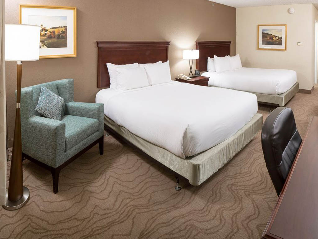 DoubleTree by Hilton Hotel Boston - Milford