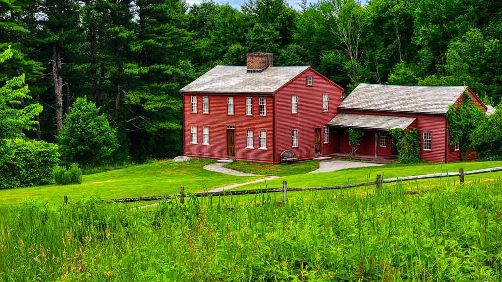  Fruitlands Museum