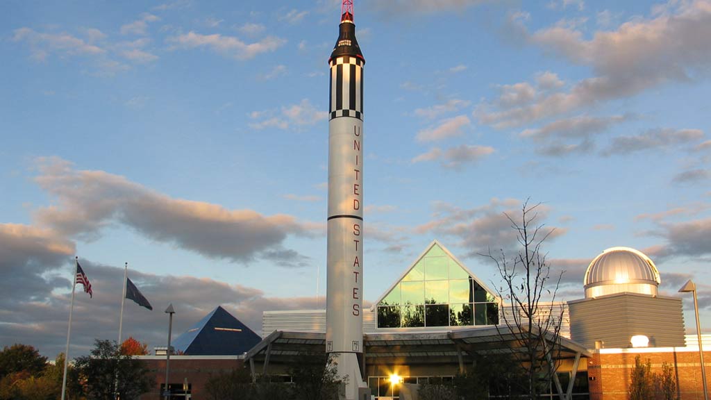 McAuliffe-Shepard Discovery Center, Concord