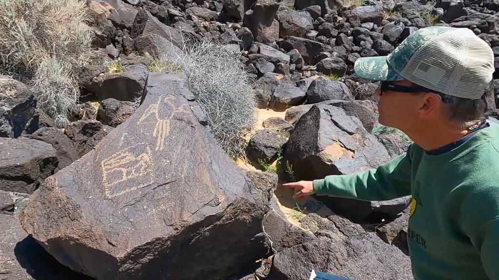 Petroglyph National Monument Tours, New Mexico 