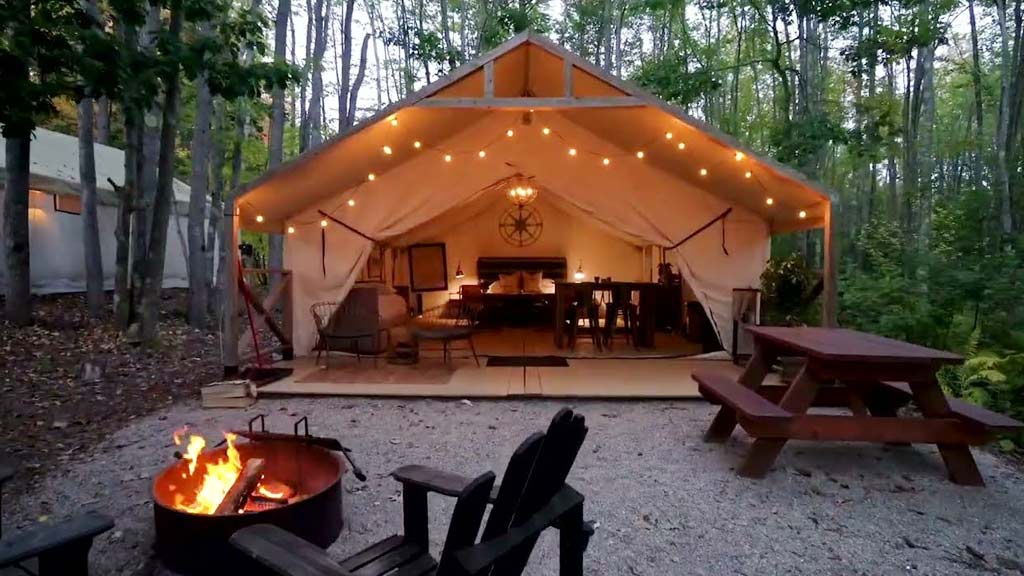  Sandy Pines Campground Treehouses 