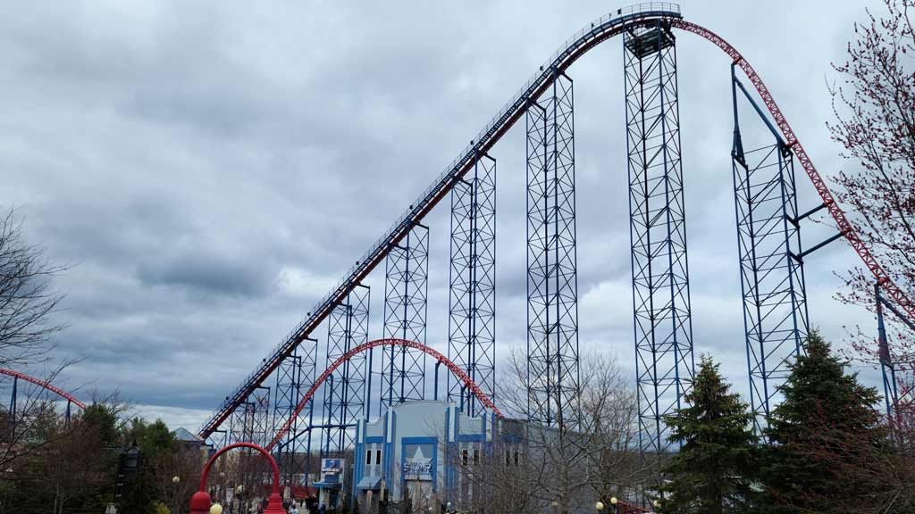 Superman the Ride at Six Flags New England 