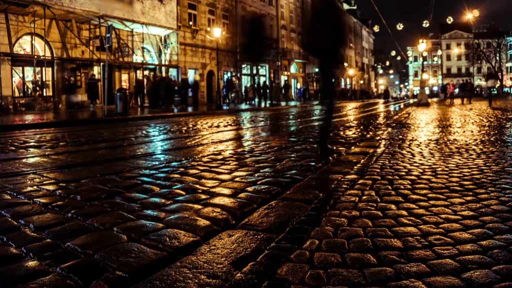 cobblestone streets