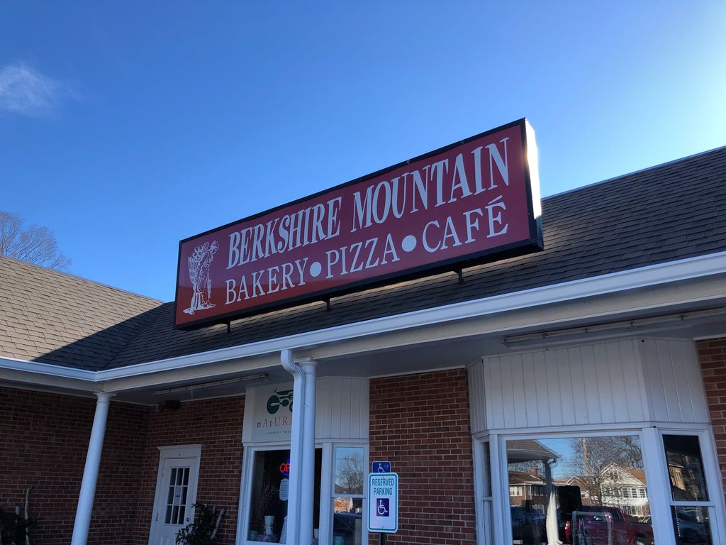 Berkshire-Mountain-Bakery-Pizza-Cafe
