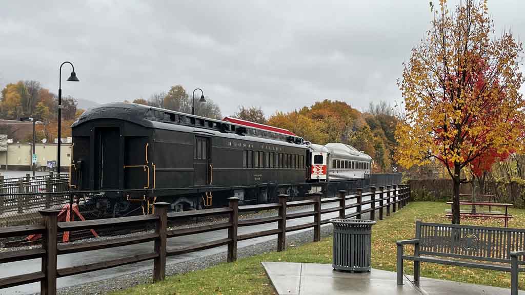  Berkshire Scenic Railway (Massachusetts)