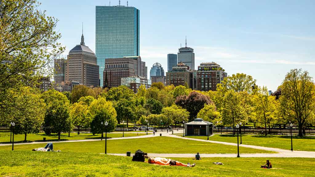 Boston Common: A Historical Haven for Picnickers