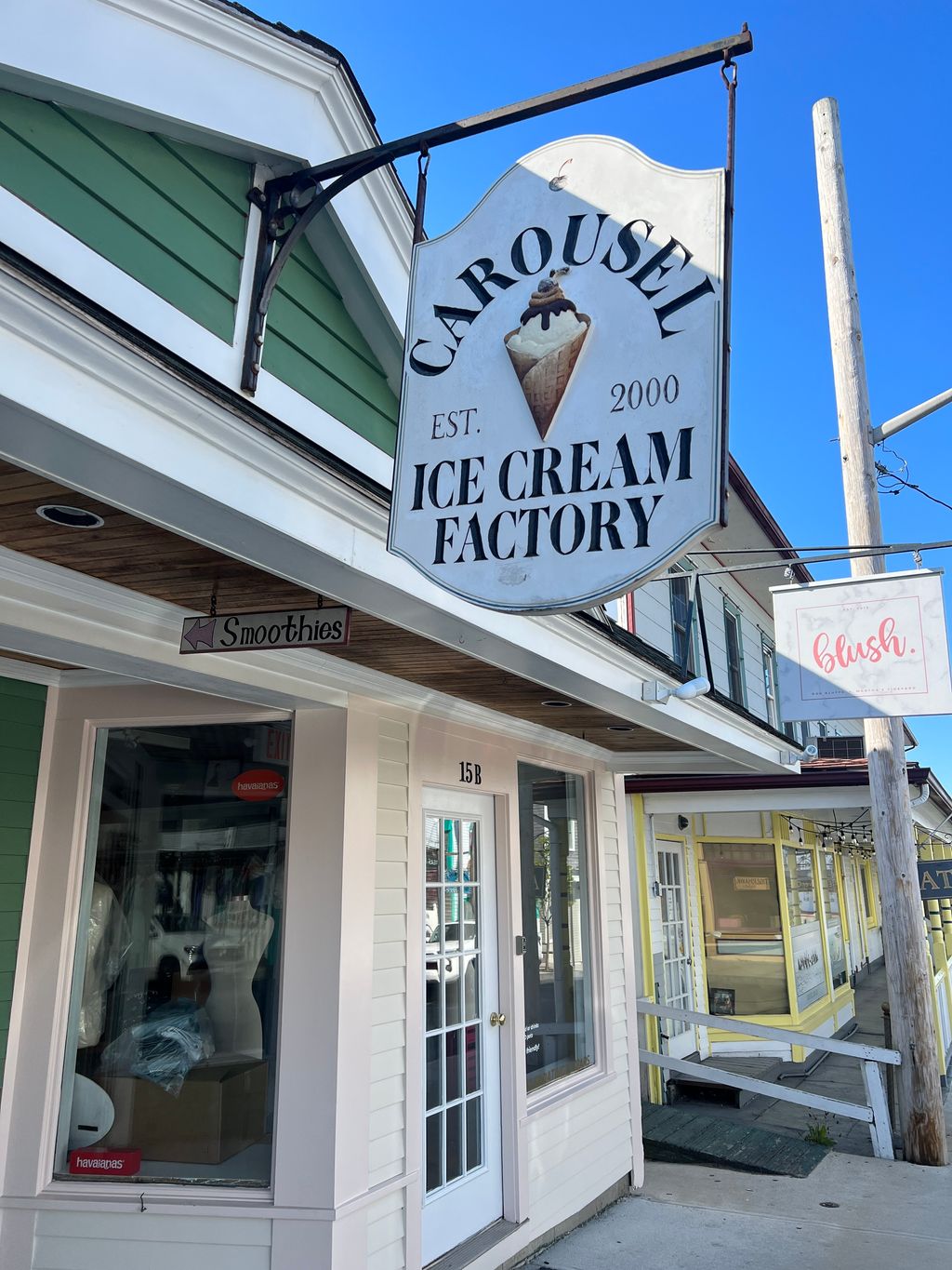 Carousel-Ice-Cream-Factory