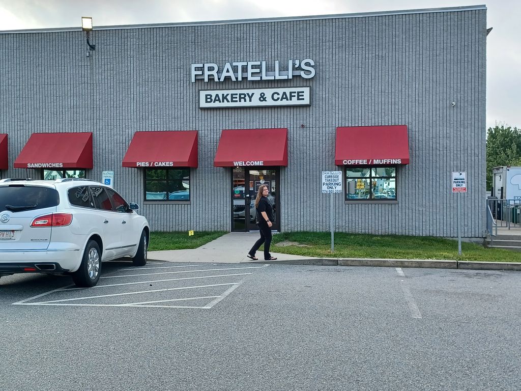 Fratellis-Bakery-Cafe
