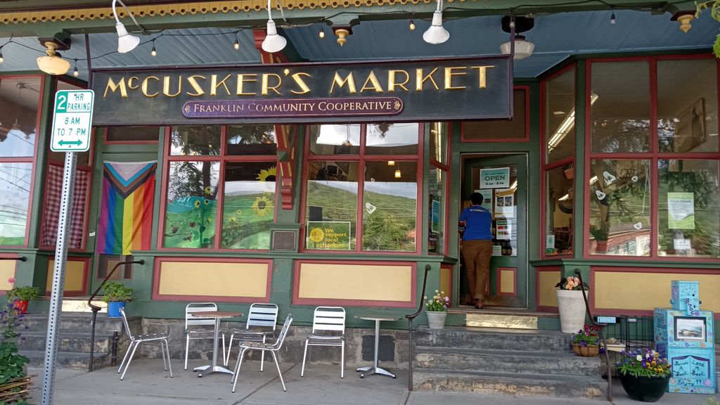 McCuskers-Market