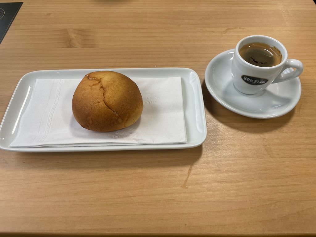Napoles-Bakery-Cafe-1