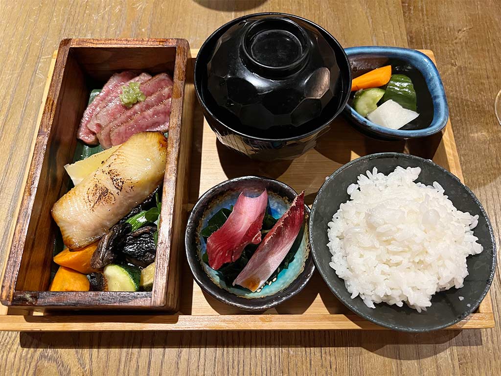Sapporo Korean Barbecue & Sushi