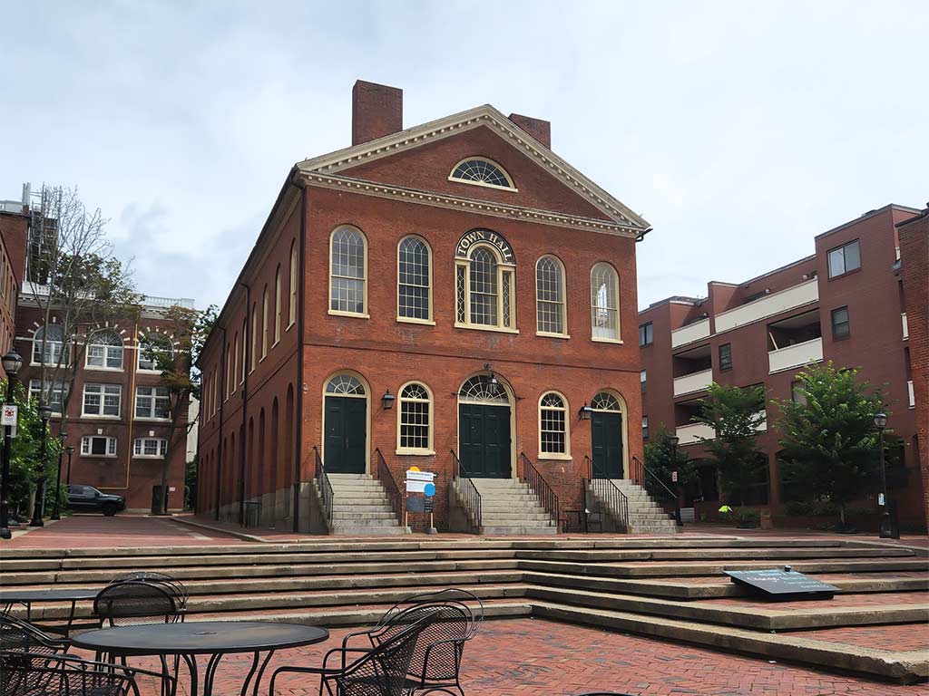 Exploring the Rich History of Salem's Old City Hall - Thebostondaybook.com