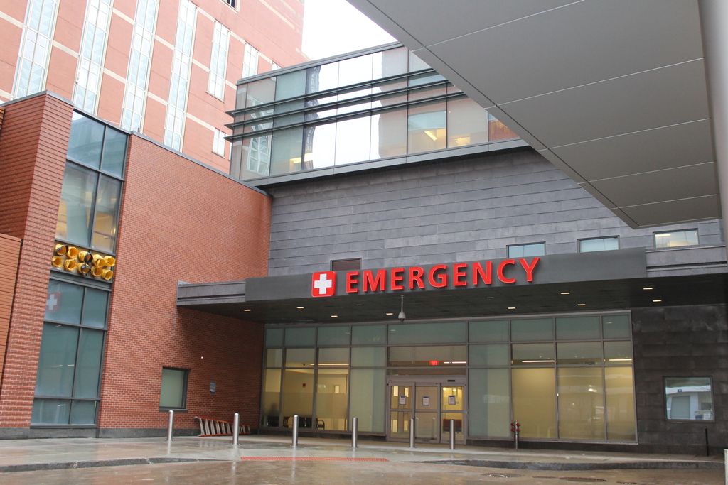 Boston-Medical-Center-Emergency-Room-1