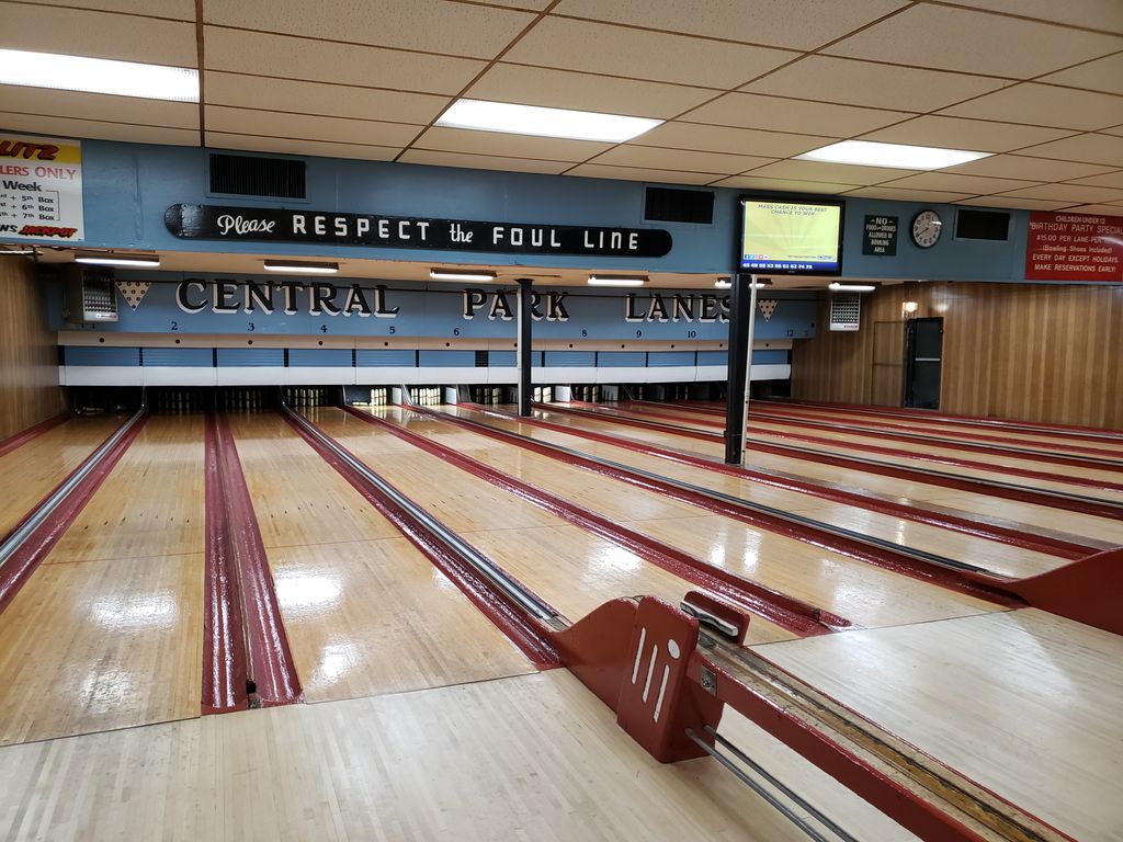 Central-Park-Lanes