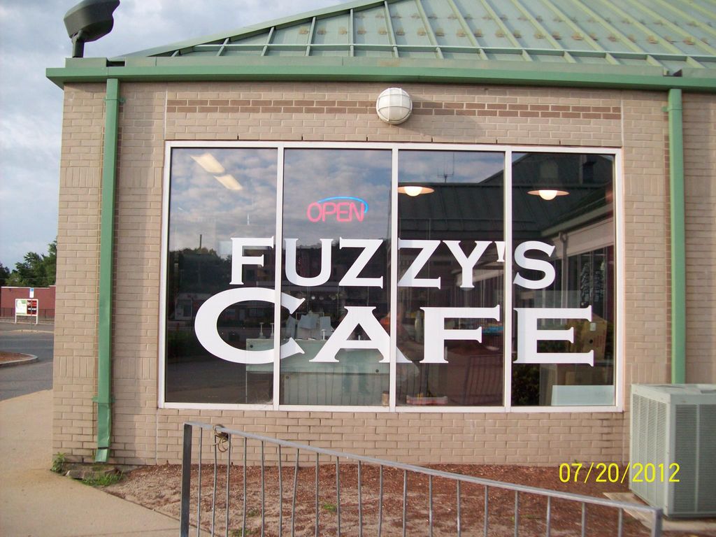 Fuzzys-Cafe