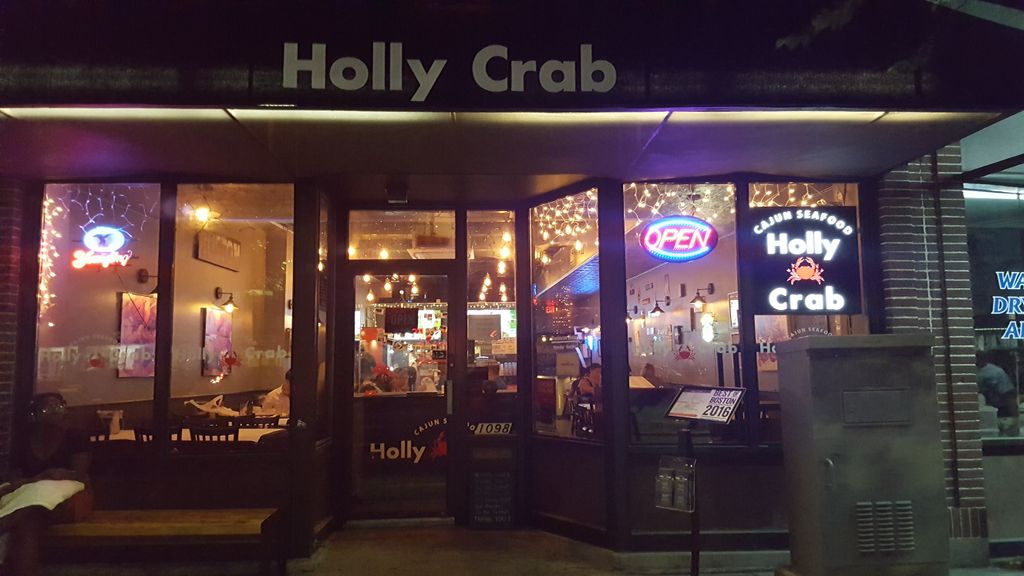 Holly-Crab-Mad-For-Chicken