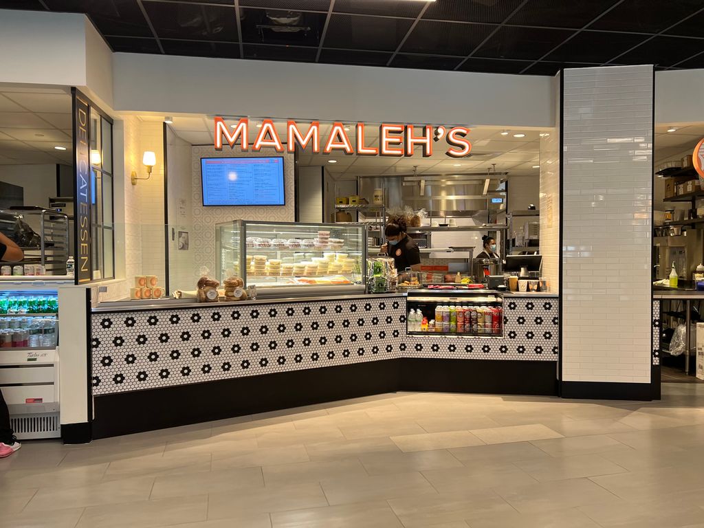 Mamalehs-Delicatessen-High-Street-Place