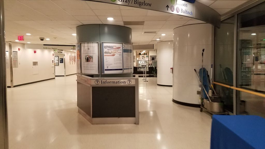 Massachusetts-General-Hospital-Emergency-Room-1