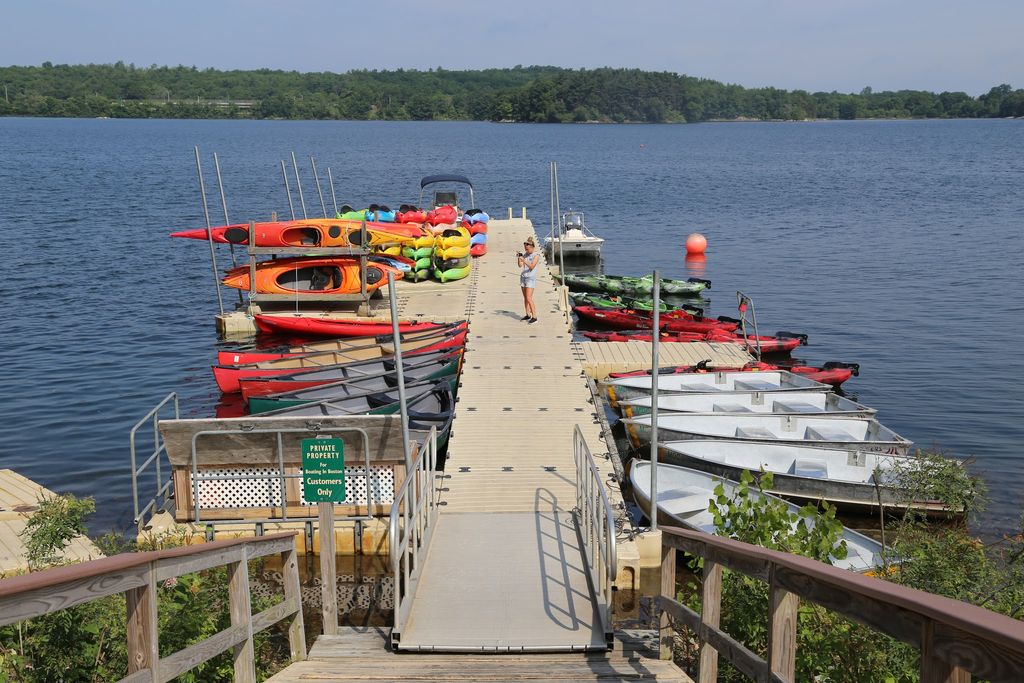 Paddle-Boston-Stoneham-Spot-Pond