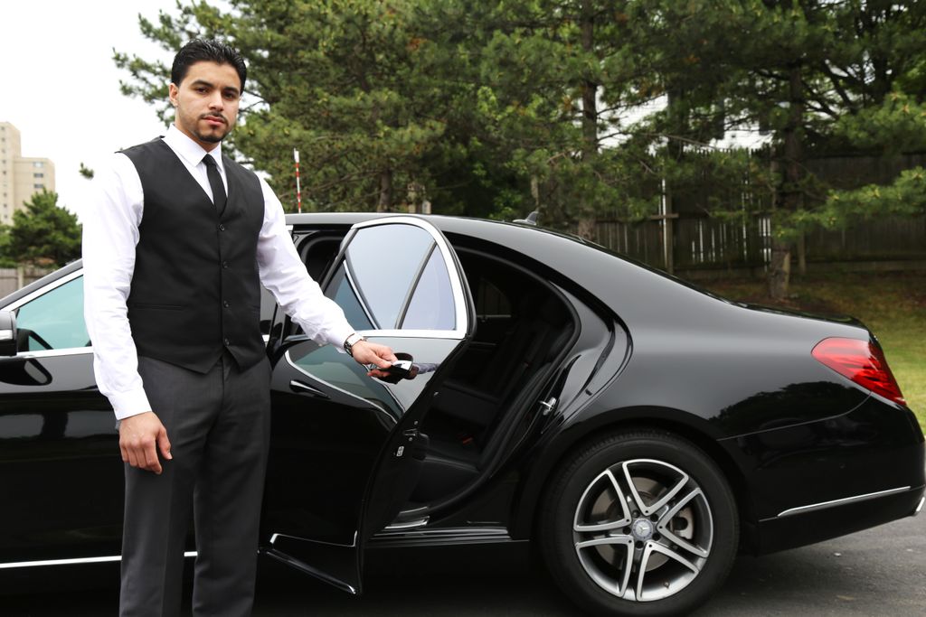 Patriots-Limousine-Car-Service-Boston-1