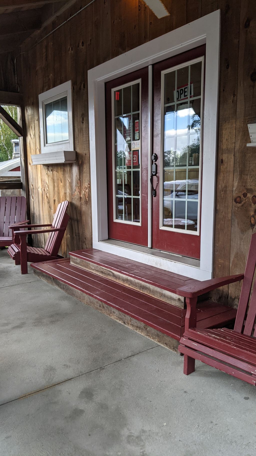 Red-Barn-Coffee-At-Angels-Cafe