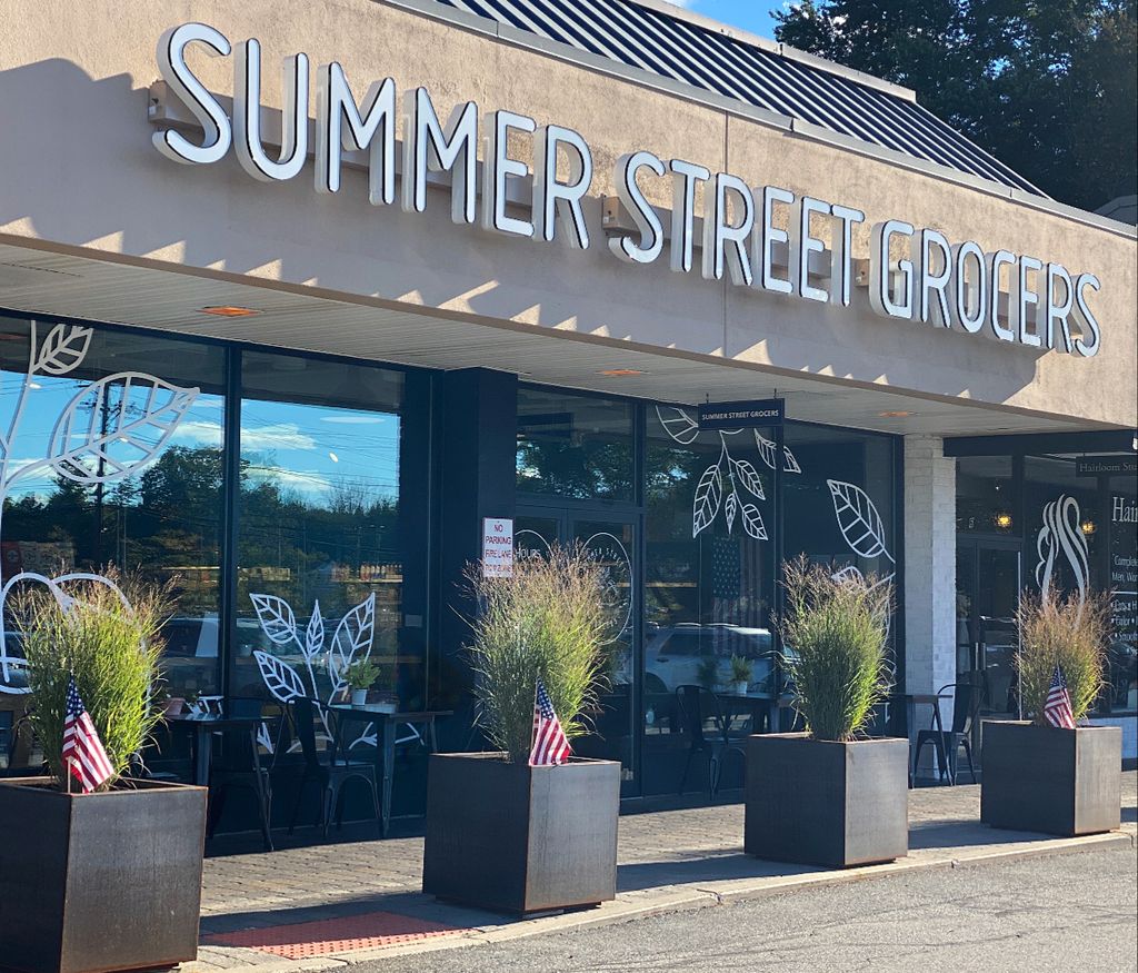 Summer-Street-Grocers