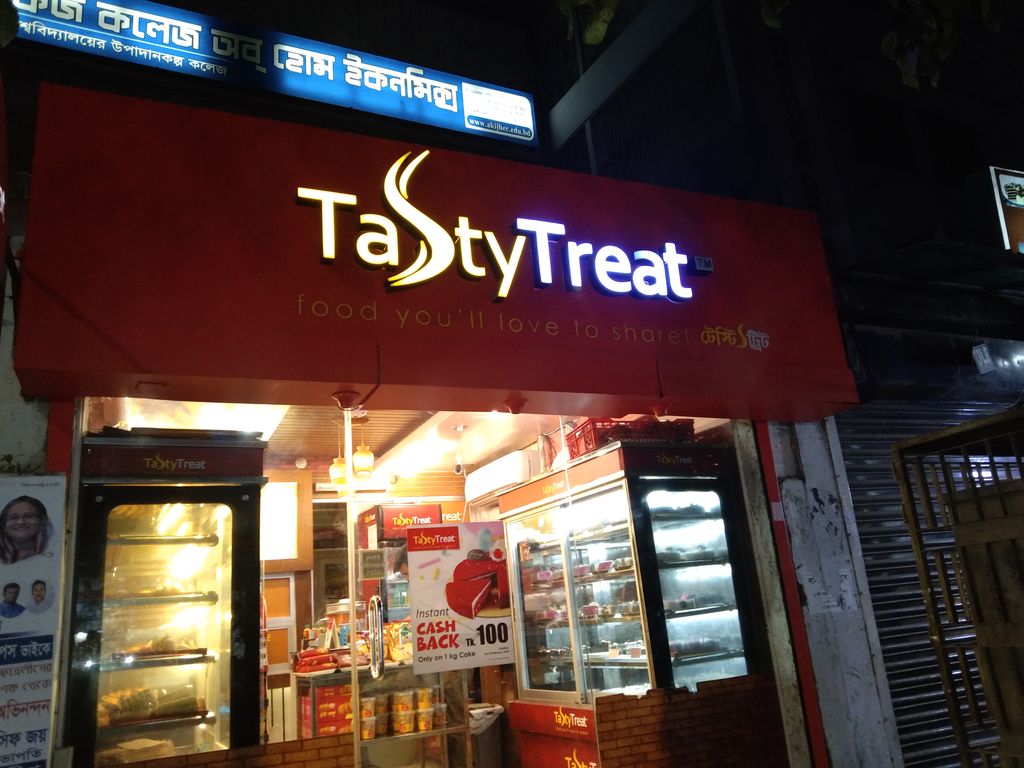 Tasty-Treat-Shankar-Dhanmondi