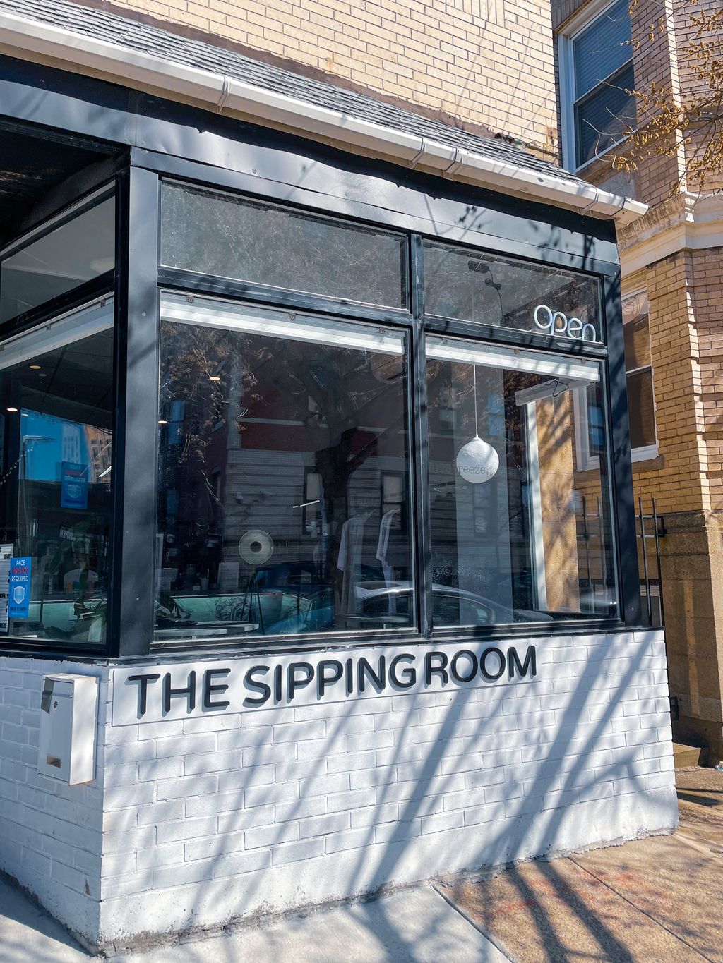 The-Sipping-Room-By-Breeze