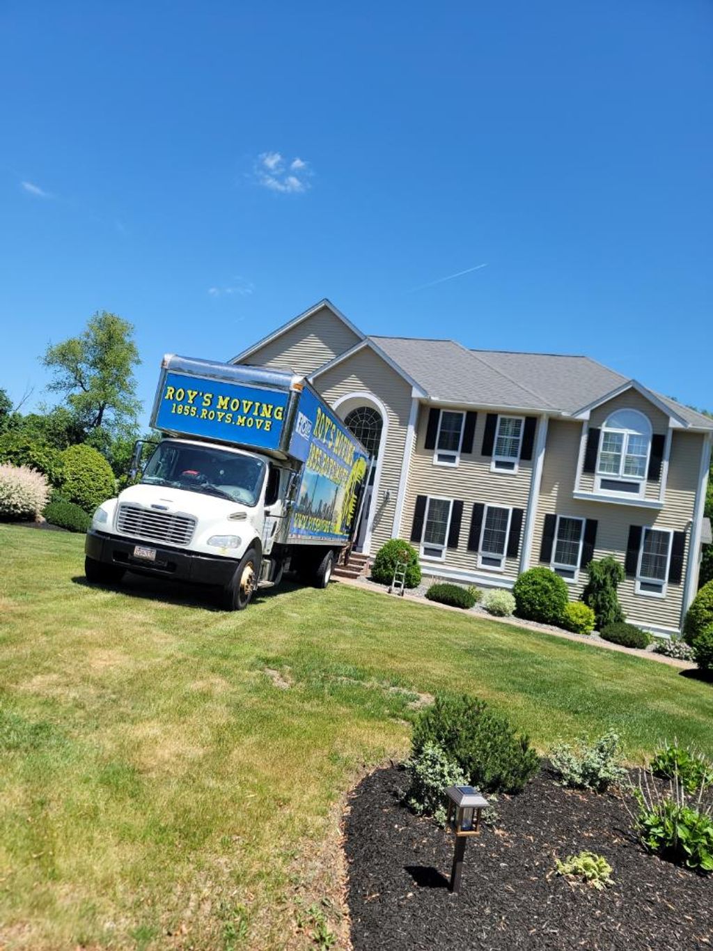 Boston-Movers-Roys-Moving-Inc-1