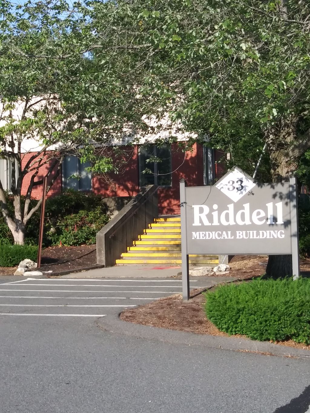 Riddell-Medical-Building