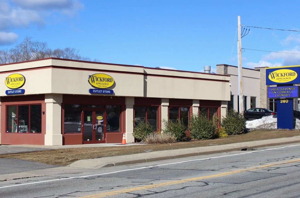 Wickford-Appliance-Outlet-Store