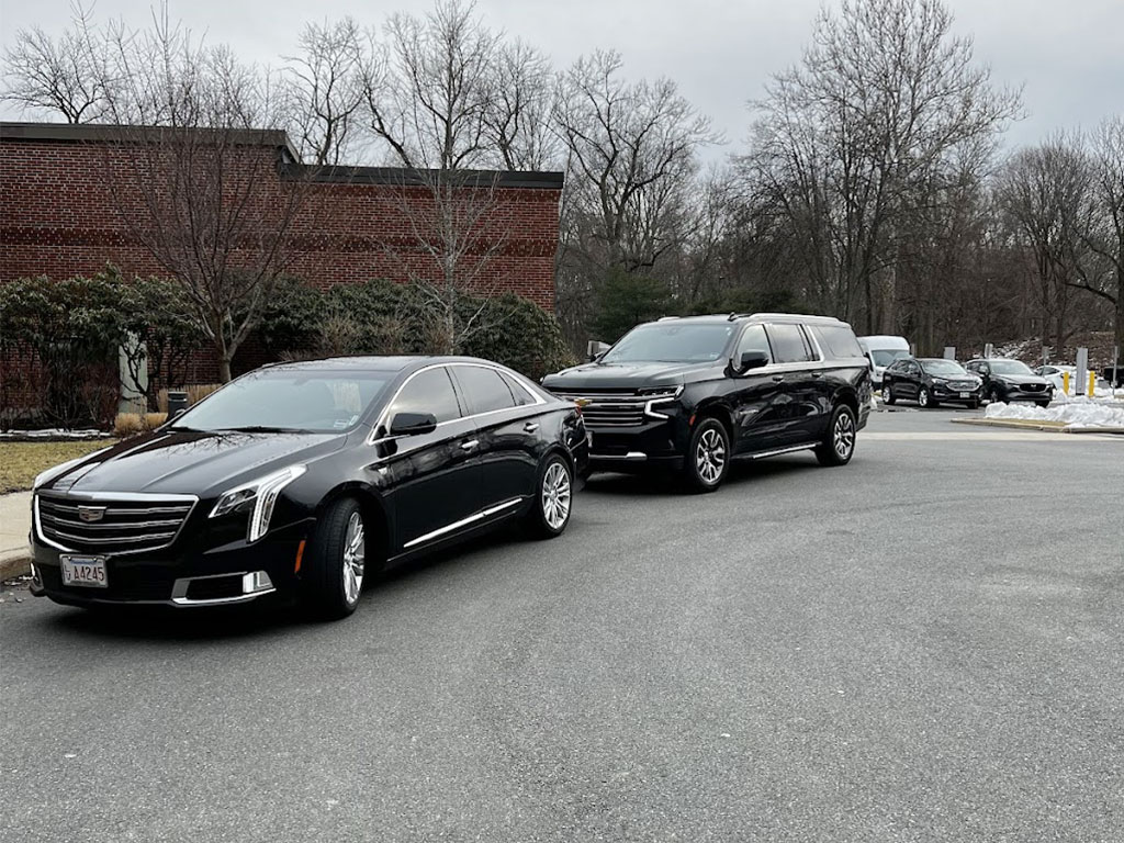 CHFEUR Limo Car Service